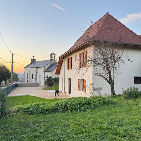 Maison Leonora Saint-Genix-sur-Guiers Exteriör bild